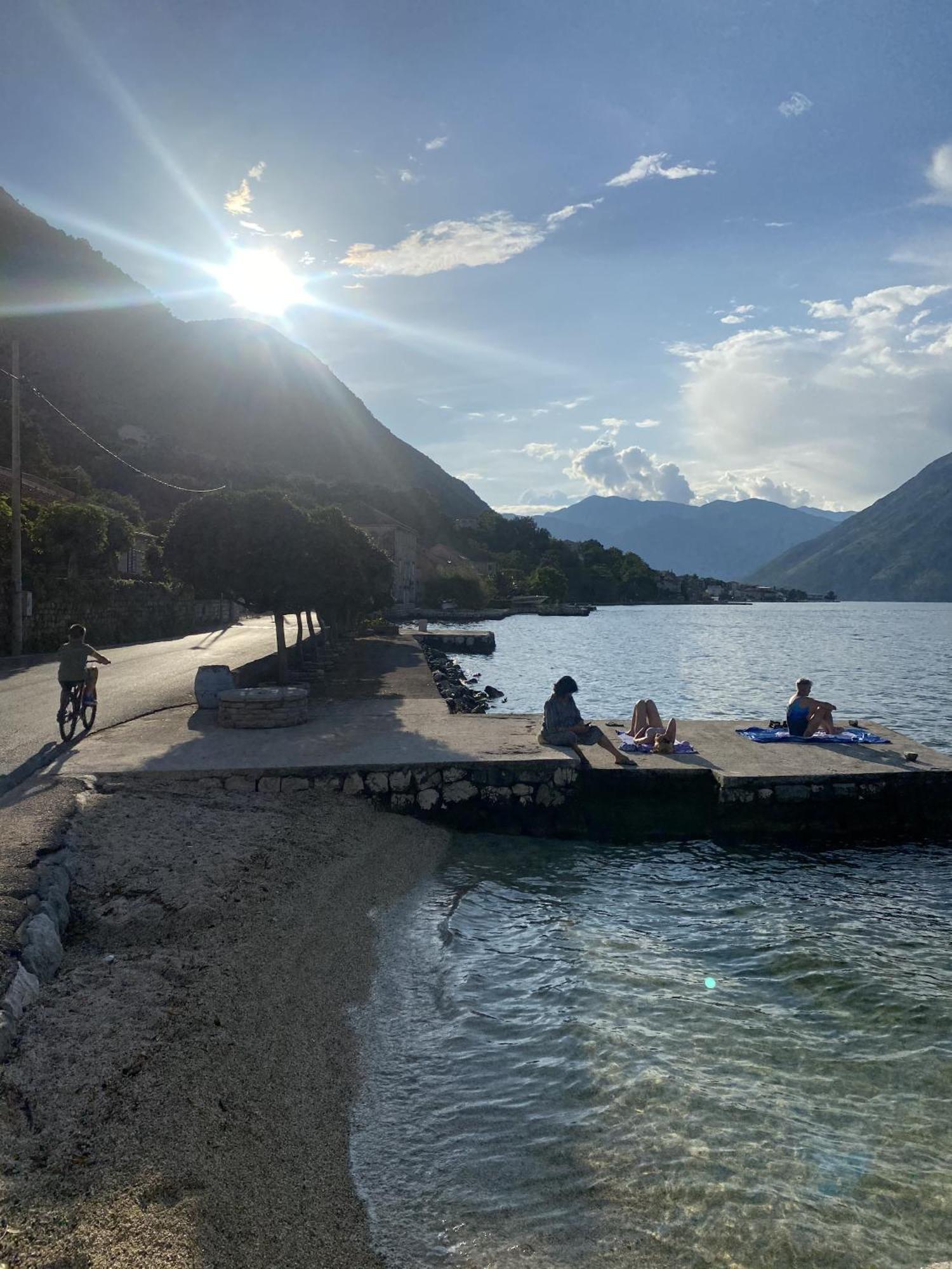 Lux Boka Sea View Apartment Kotor Eksteriør billede